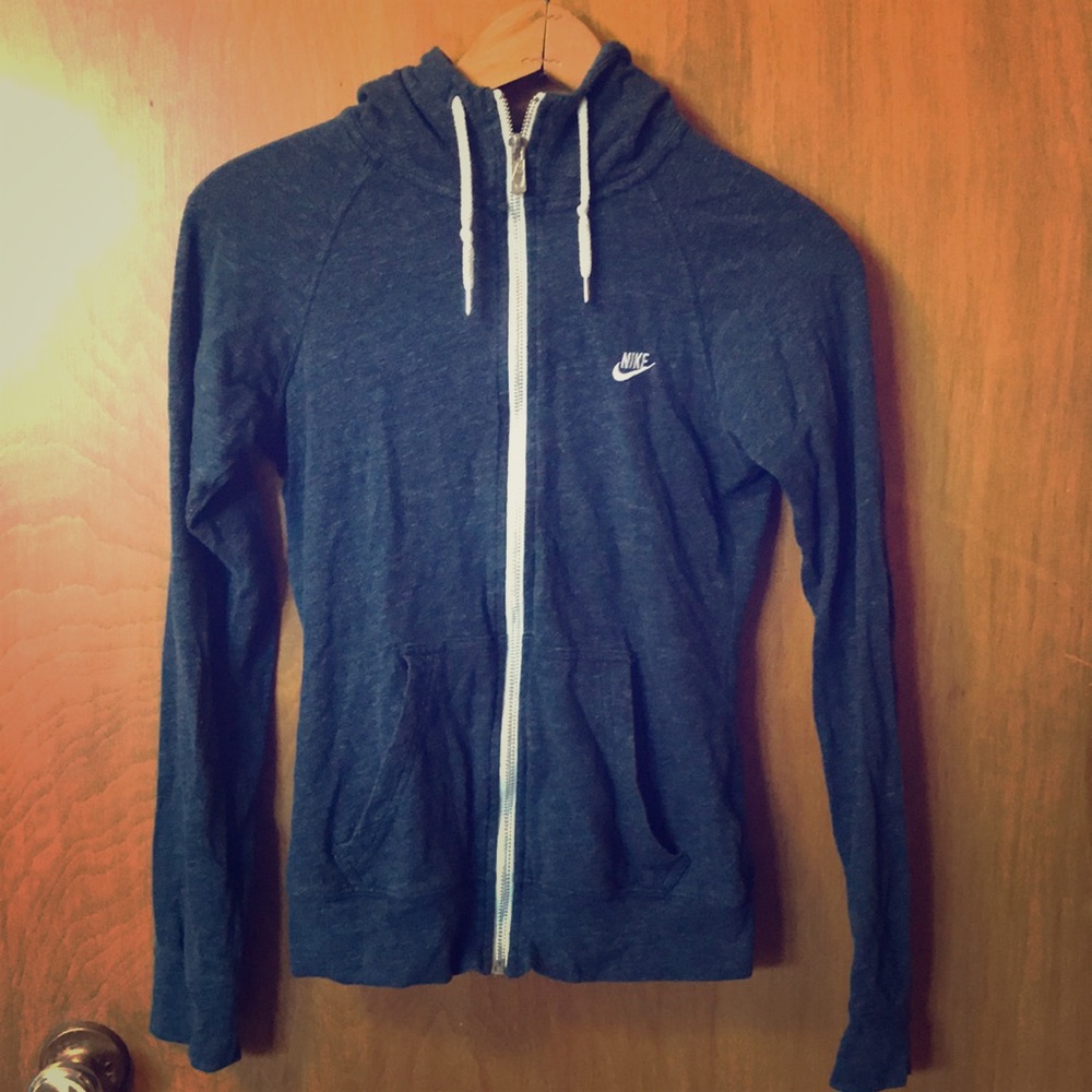 Women’s Nike zip up Sweatshirt - XS
